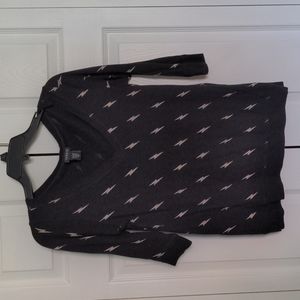 Torrid top lightening bolt